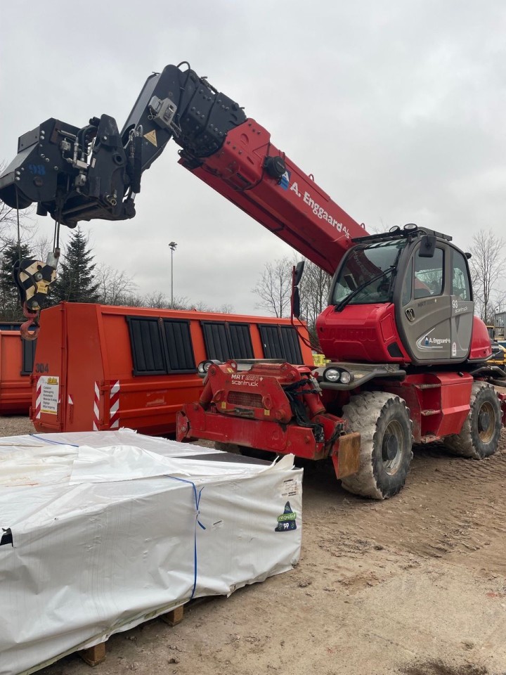 Manitou MRT2150 P+