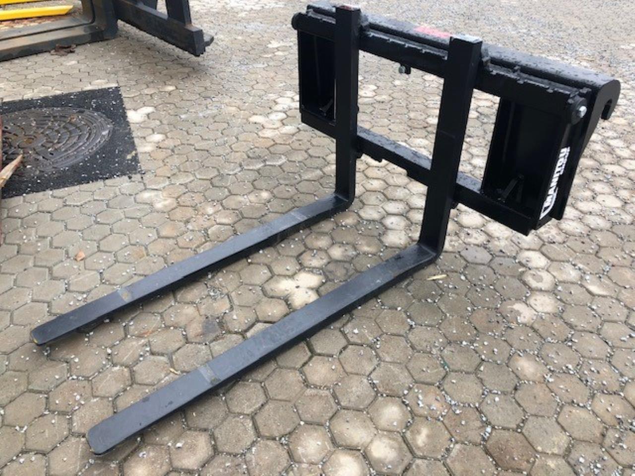 Manitou Mek. Gaffelställ 1,5T Eurofäste