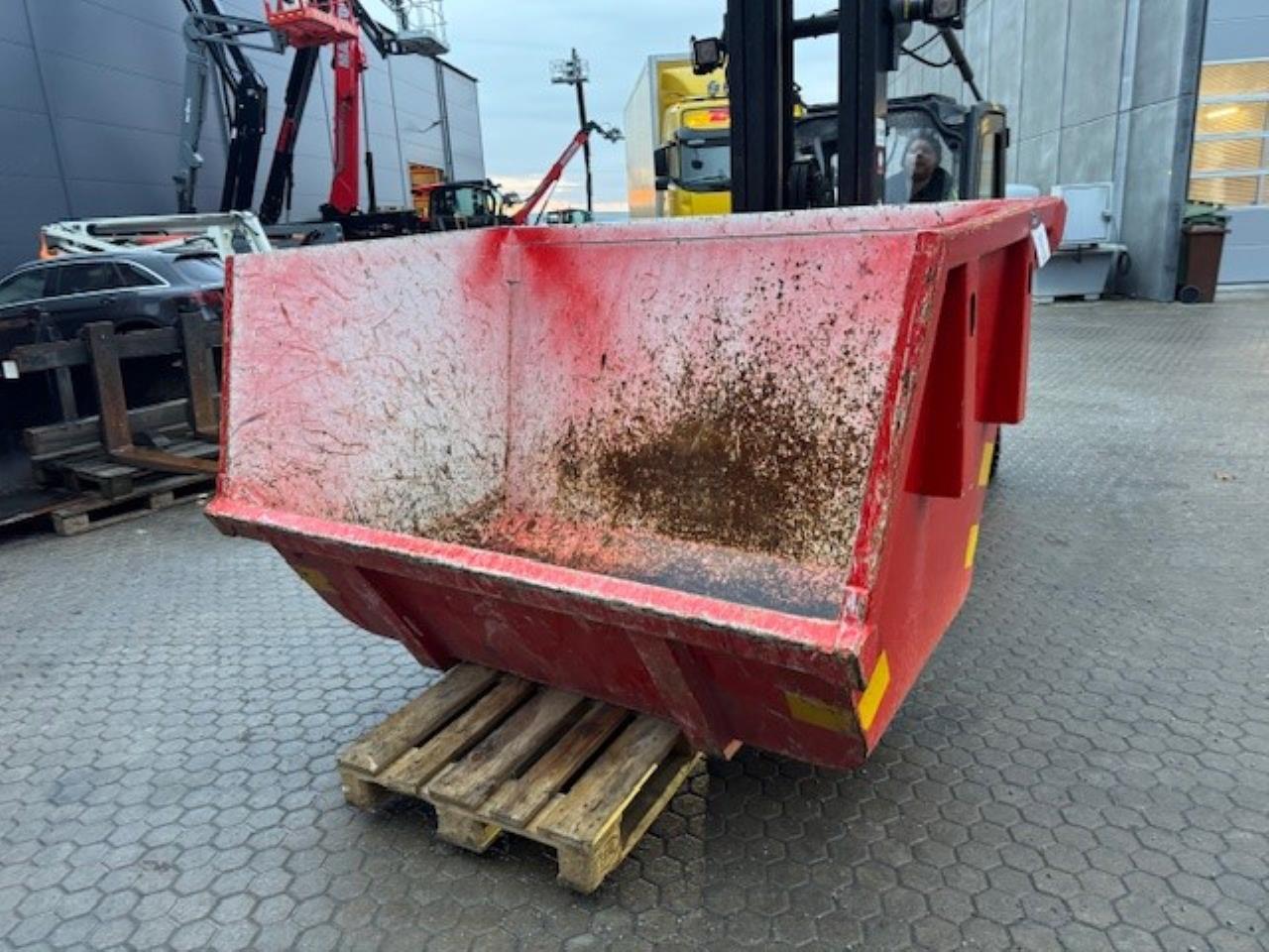 Container Sloda ILAB 3KBM, BM-Fäste